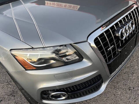 2010 Audi Q5 3.2 quattro Prestige