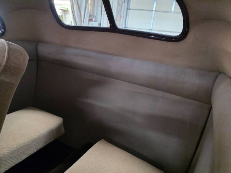 1940 Ford Deluxe