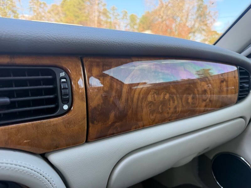 2000 Jaguar XJ-Series XJ8