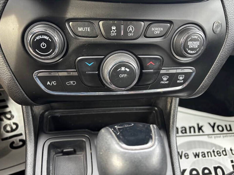 2019 Jeep Cherokee Altitude