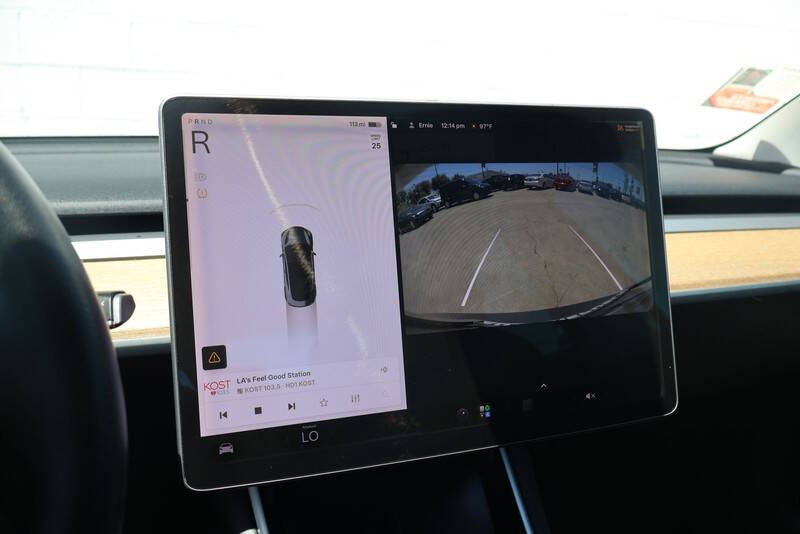 2019 Tesla Model 3 Standard Range Plus
