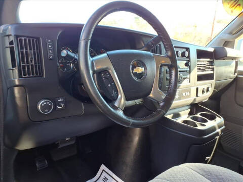 2018 Chevrolet Express 2500