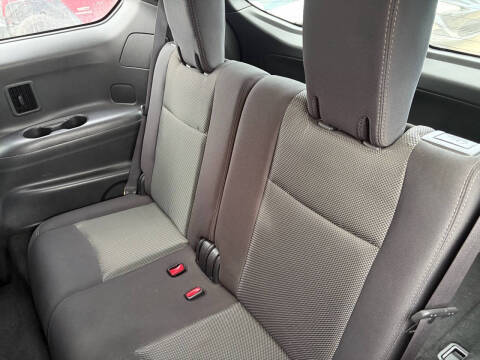 2018 Nissan Pathfinder SV