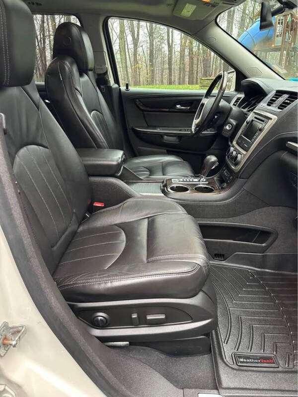 2013 GMC Acadia Denali