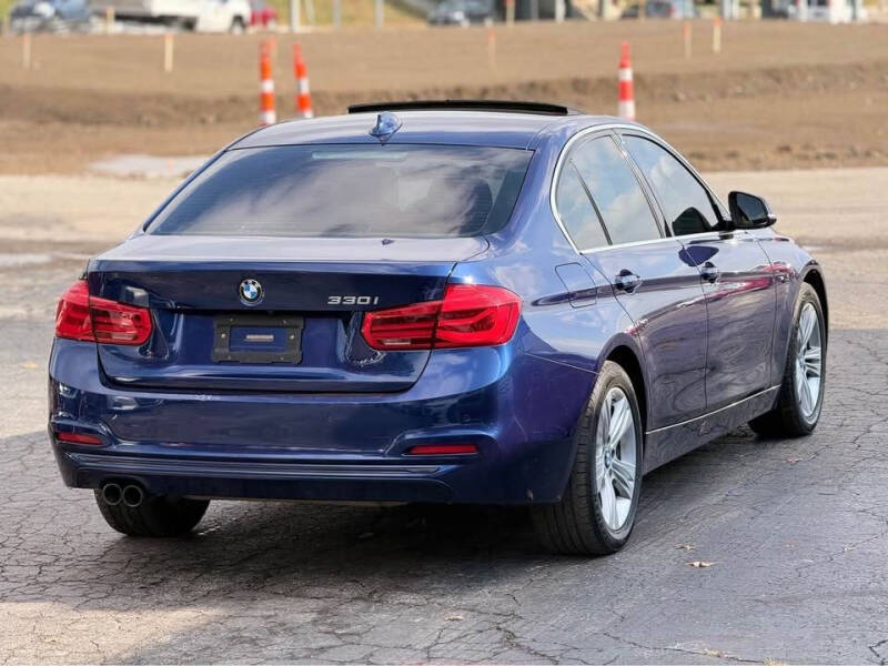 2017 BMW 3 Series 330i