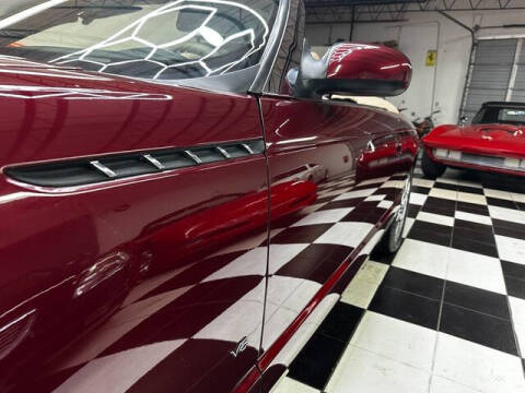 2004 Ford Thunderbird Deluxe