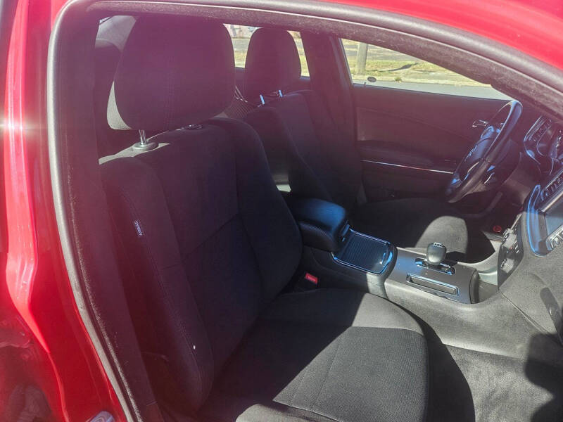 2014 Dodge Charger SXT Plus