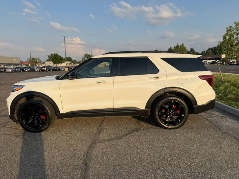 2023 Ford Explorer ST