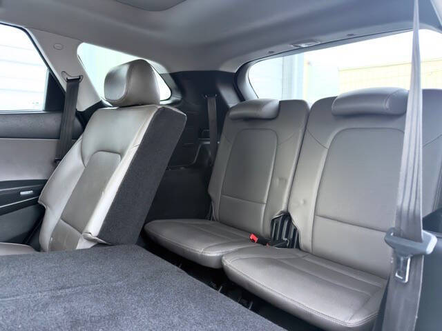 2018 Hyundai Santa Fe SE Ultimate