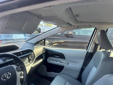2013 Toyota Prius c Four