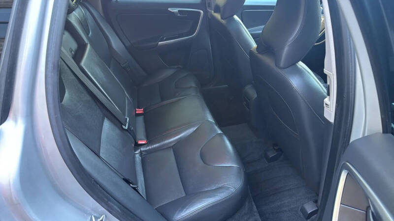 2016 Volvo XC60 T5 Premier