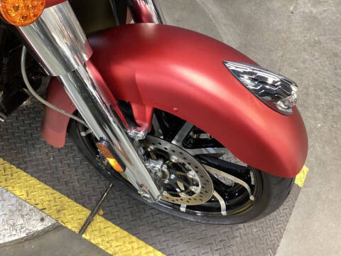 2020 Indian Roadmaster Dark Horse