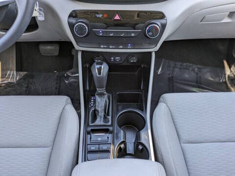 2021 Hyundai Tucson SE