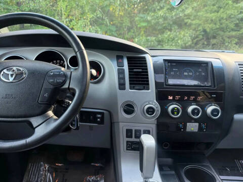 2008 Toyota Sequoia Platinum