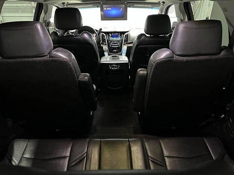 2020 Cadillac Escalade Luxury