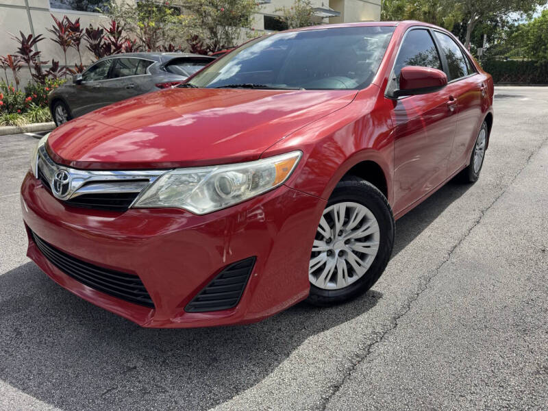 2014 Toyota Camry LE