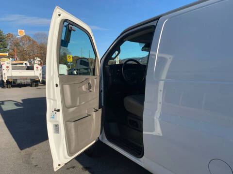 2021 Chevrolet Express 2500