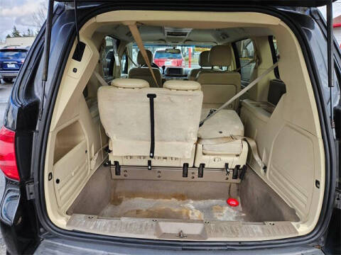 2010 Volkswagen Routan