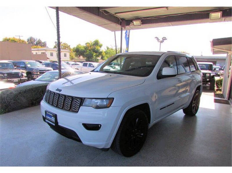 2018 Jeep Grand Cherokee Altitude's photo
