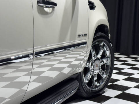 2013 Cadillac Escalade Luxury