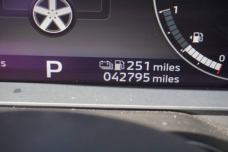 2024 Mitsubishi Outlander PHEV
