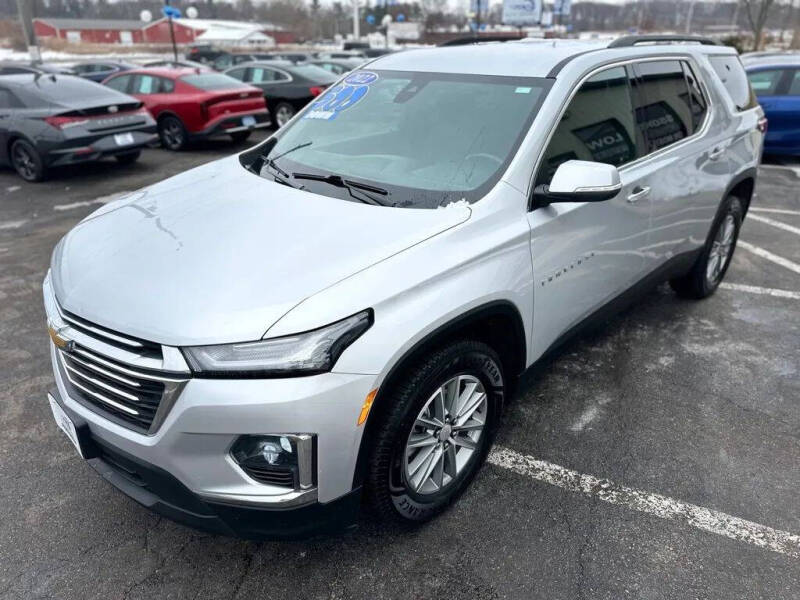 2022 Chevrolet Traverse LT Cloth