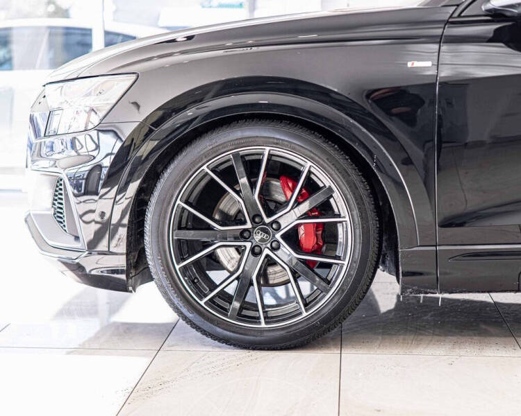 2021 Audi Q8 quattro Prestige 55 TFSI