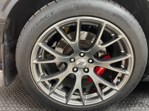 2015 Dodge Challenger SRT Hellcat