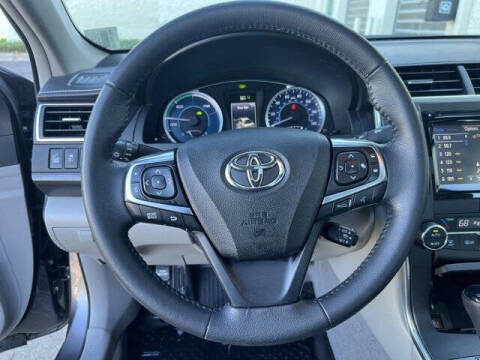 2017 Toyota Camry Hybrid