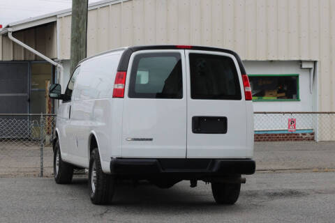 2019 Chevrolet Express 2500