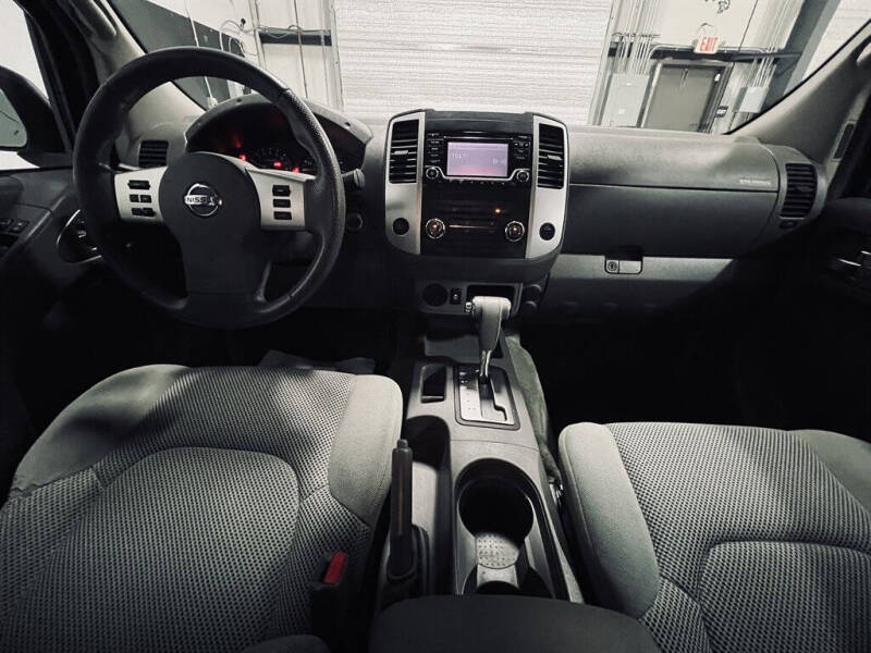 2016 Nissan Frontier SV