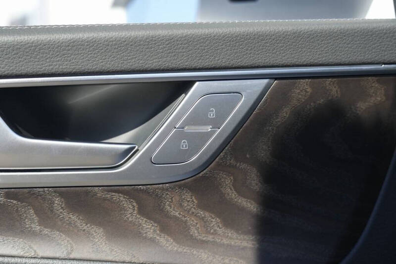 2022 Audi A6 quattro Premium Plus 55 TFSI