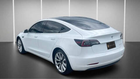 2019 Tesla Model 3 Performance