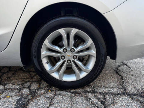 2019 Chevrolet Cruze LT