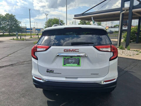 2022 GMC Terrain SLT