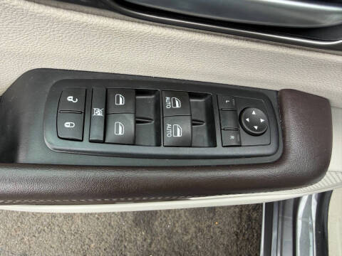 2017 Chrysler Pacifica Touring Plus