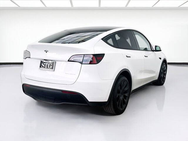 2024 Tesla Model Y Long Range