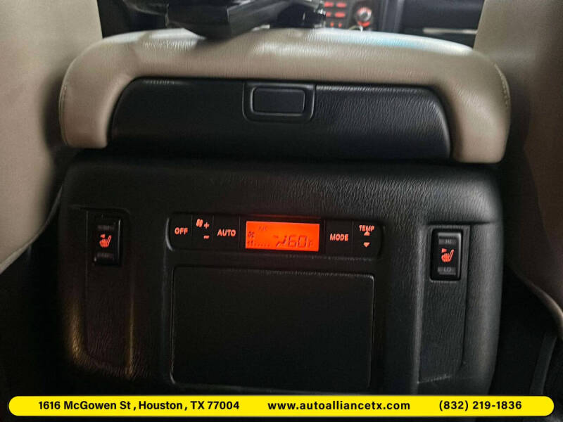 2017 Nissan Armada Platinum