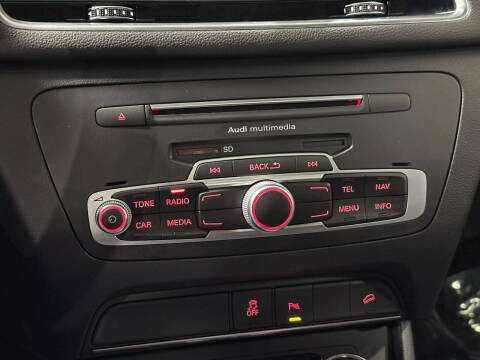 2017 Audi Q3 2.0T quattro Premium