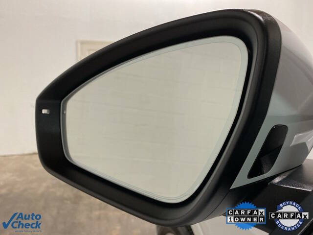 2024 Audi Q4 e-tron quattro Premium Plus 50