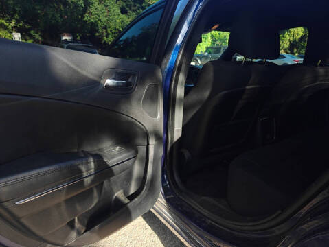 2013 Dodge Charger SXT