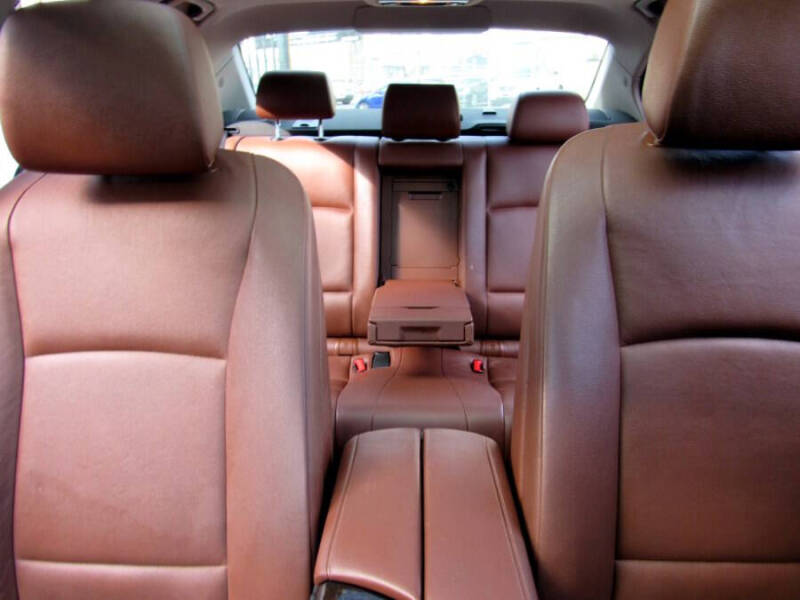 2012 BMW 5 Series 528i xDrive