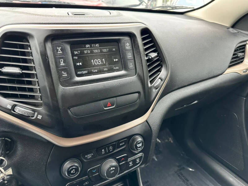 2017 Jeep Cherokee Latitude