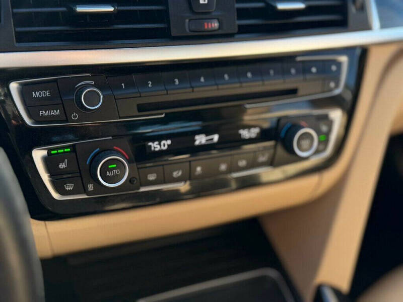 2018 BMW 3 Series 330i