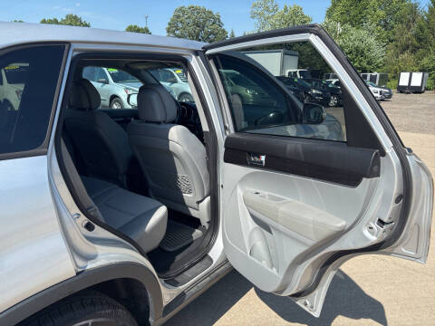 2011 Kia Sorento LX