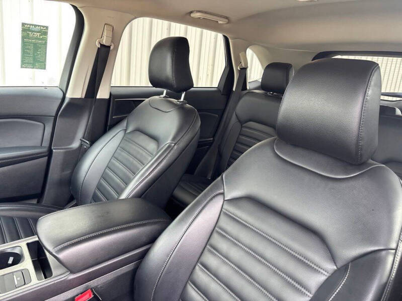 2024 Ford Edge