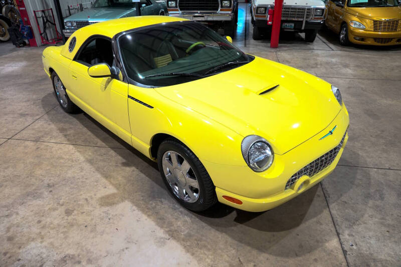 2002 Ford Thunderbird Deluxe