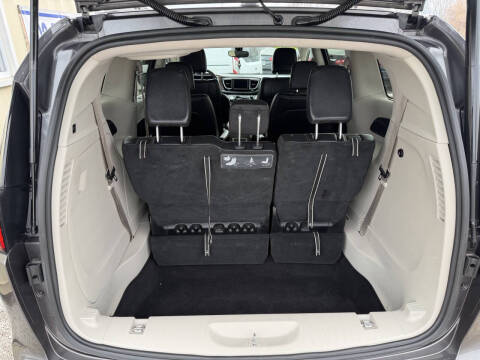 2018 Chrysler Pacifica Touring L