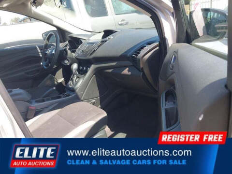 2016 Ford Escape S