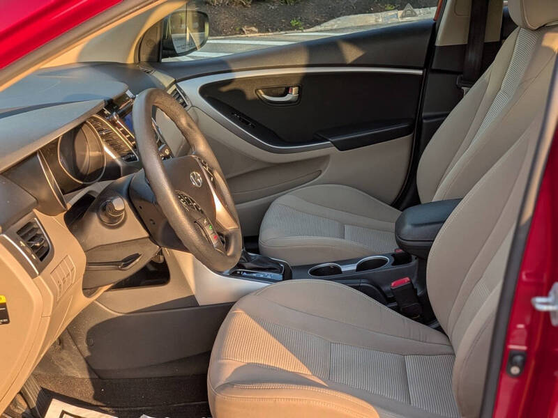 2017 Hyundai Elantra GT